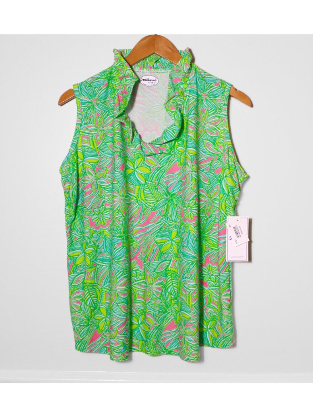 Southwind Apparel Sleeveless Ruffle Activewear Top Tropical Floral Green XXL